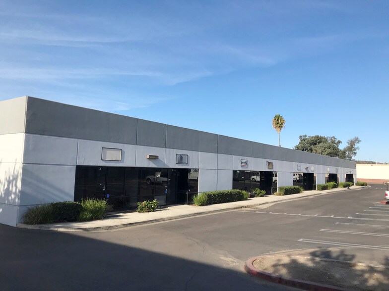 1291 Simpson Way, Escondido, CA for lease - Building Photo - Image 2 of 7