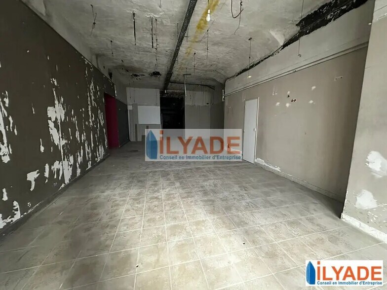 76-78 Rue D'Italie, Marseille for lease - Interior Photo - Image 2 of 5