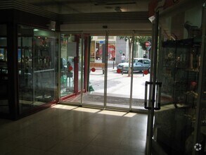 Retail in Móstoles, Madrid for lease Interior Photo- Image 2 of 15