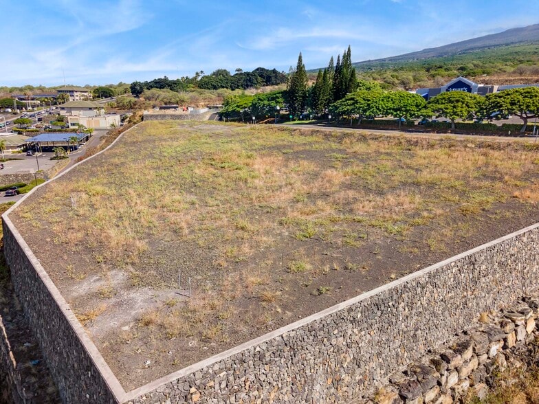 75 Hale Kapili St, Kailua Kona, HI for sale - Building Photo - Image 3 of 17