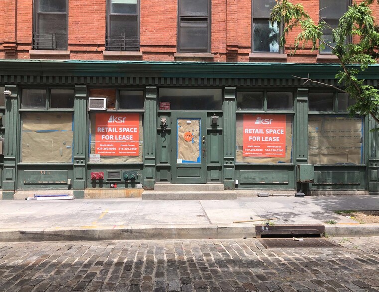 264 Water St, New York, NY for lease - Building Photo - Image 1 of 10