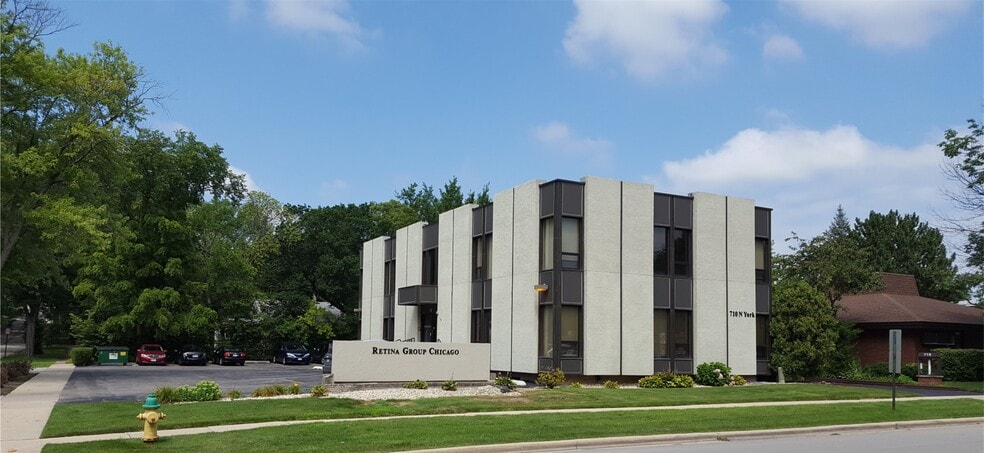 710 N York Rd, Hinsdale, IL for lease - Building Photo - Image 1 of 7
