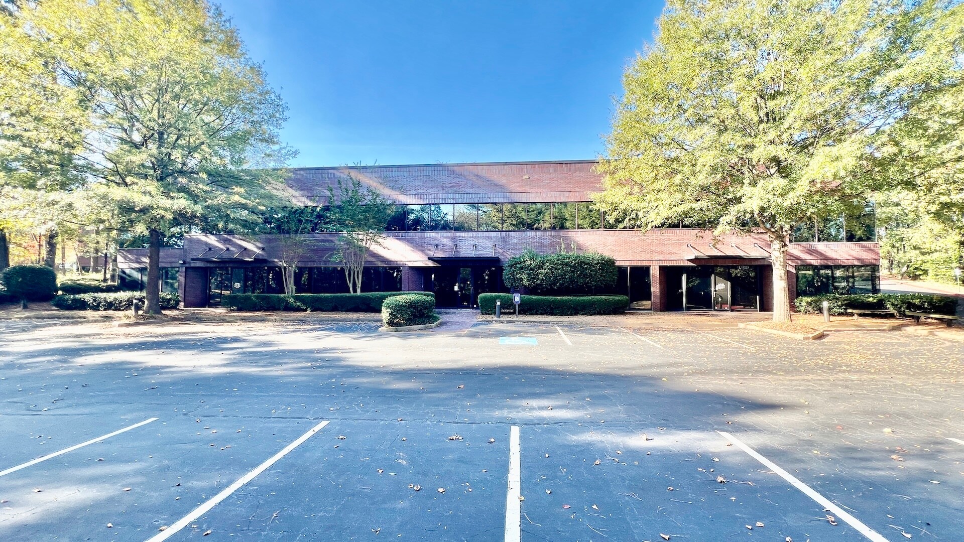 8800 Roswell Rd, Sandy Springs, GA for sale Building Photo- Image 1 of 42