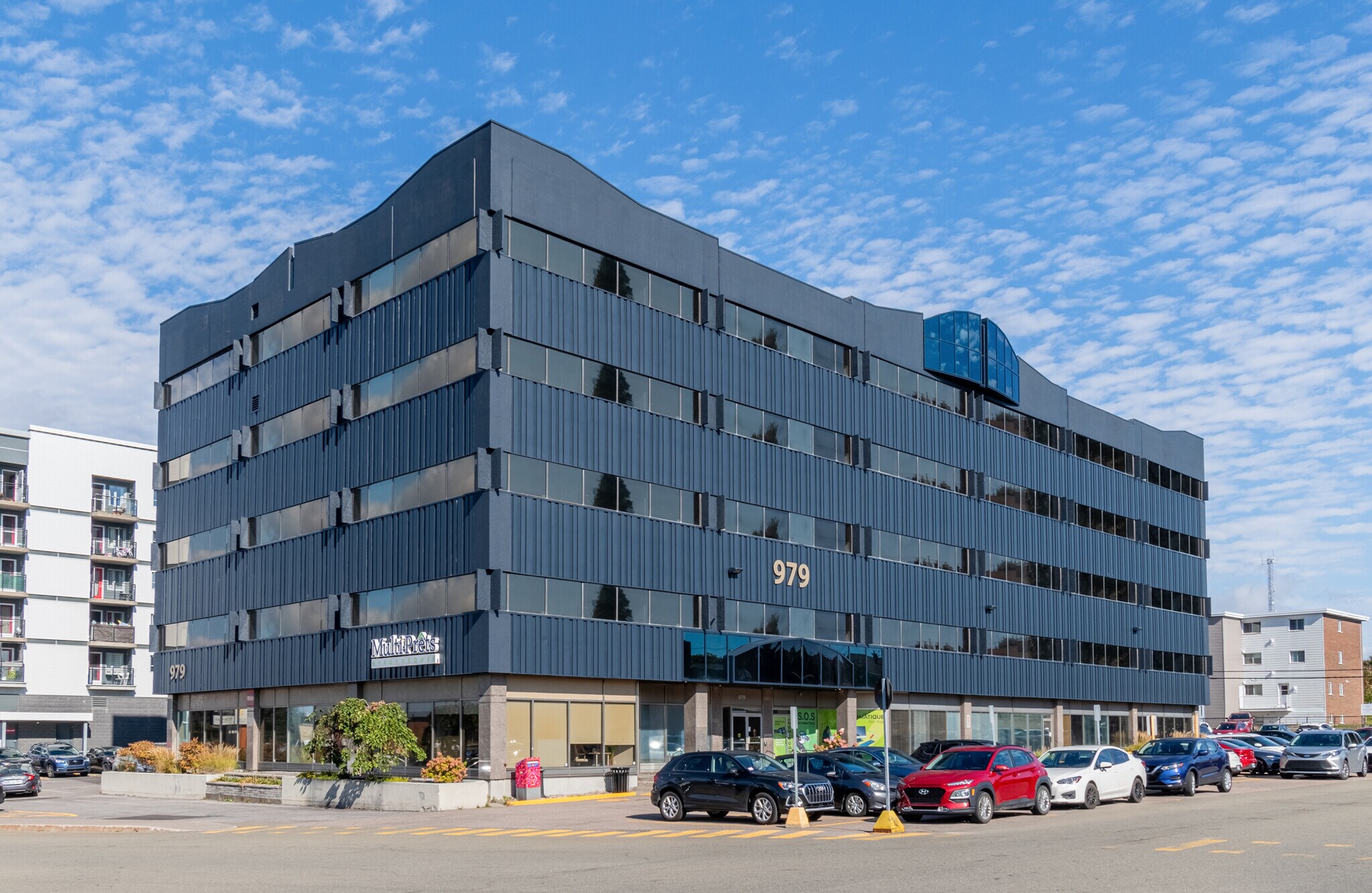979 Av De Bourgogne, Québec, QC for lease Interior Photo- Image 1 of 4