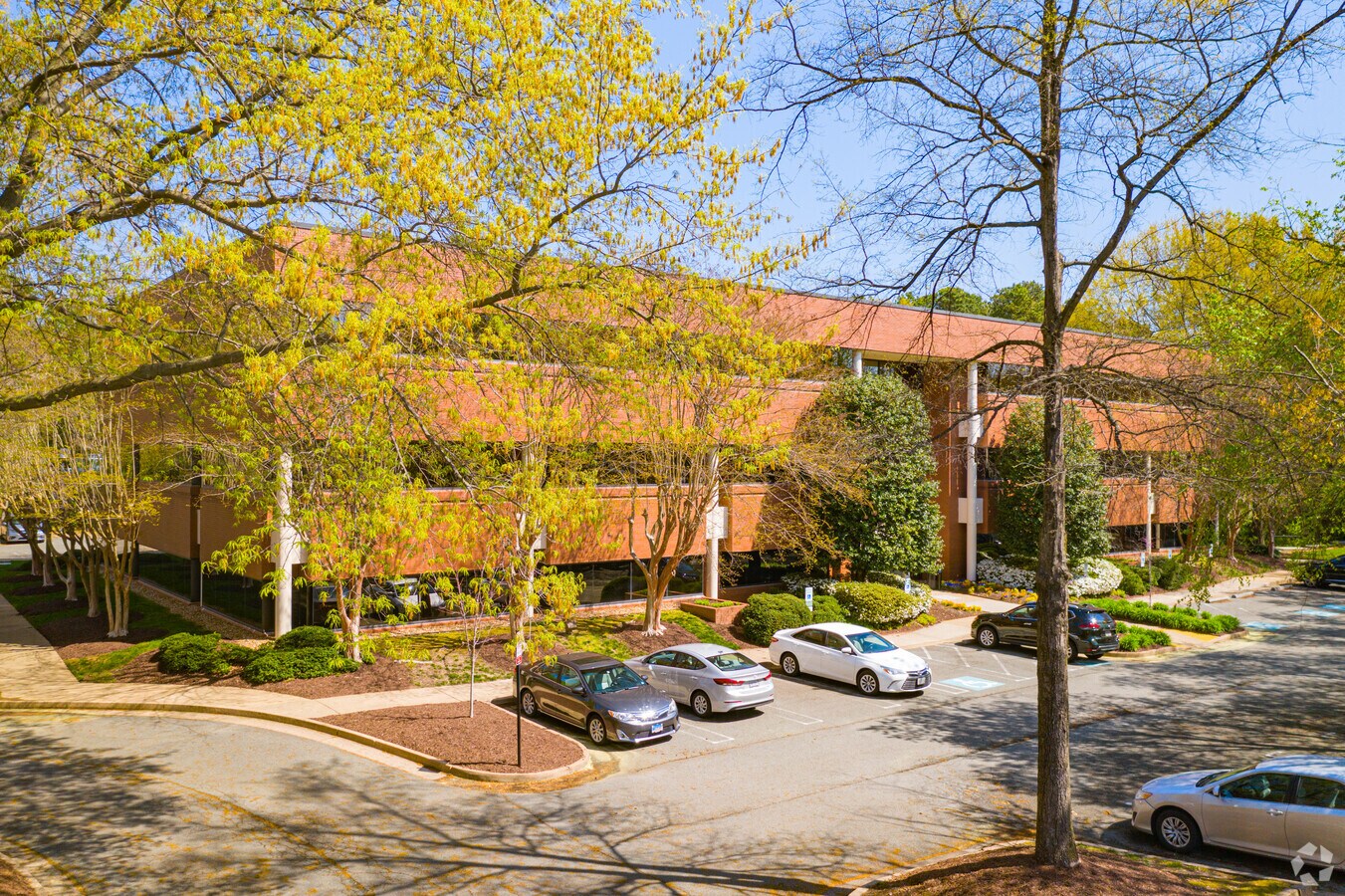 7202 Glen Forest Dr, Richmond, VA 23226 Glen Forest Office Park