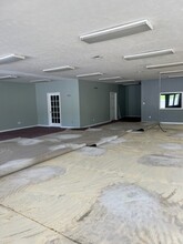 207 Ymca Way, Glasgow, KY for lease Interior Photo- Image 2 of 3