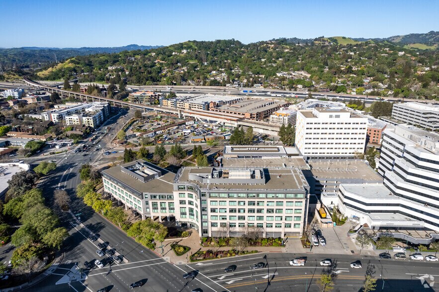 2001 N Main St, Walnut Creek, CA for lease - Aerial - Image 2 of 5