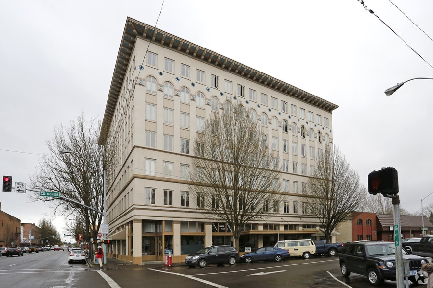 408 SW Monroe Ave, Corvallis, OR for lease - Building Photo - Image 2 of 11