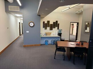 More details for 121-123 Roberts St N, Fargo, ND - Office, Retail for Lease