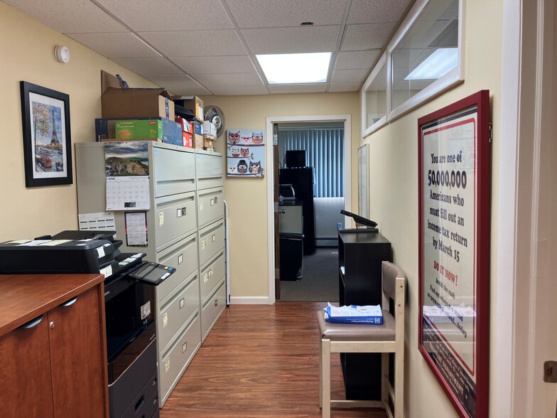 141 N State Rd, Briarcliff Manor Village, NY for lease - Building Photo - Image 3 of 25