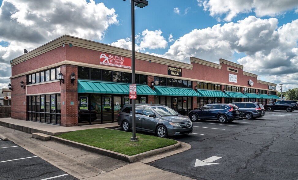 2730 Prince St, Conway, AR 72034 Retail for Lease