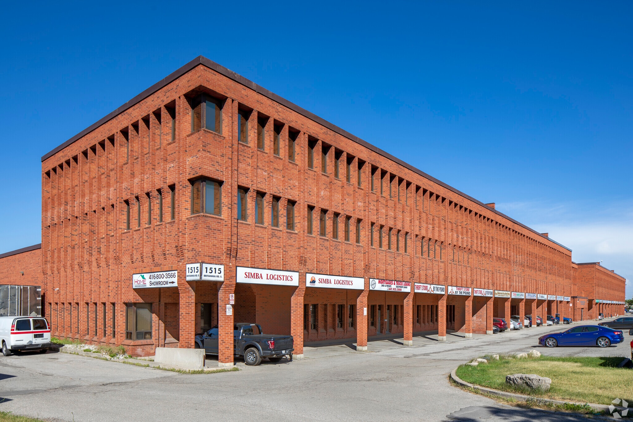 1515 Britannia Rd E, Mississauga, ON for lease Primary Photo- Image 1 of 4