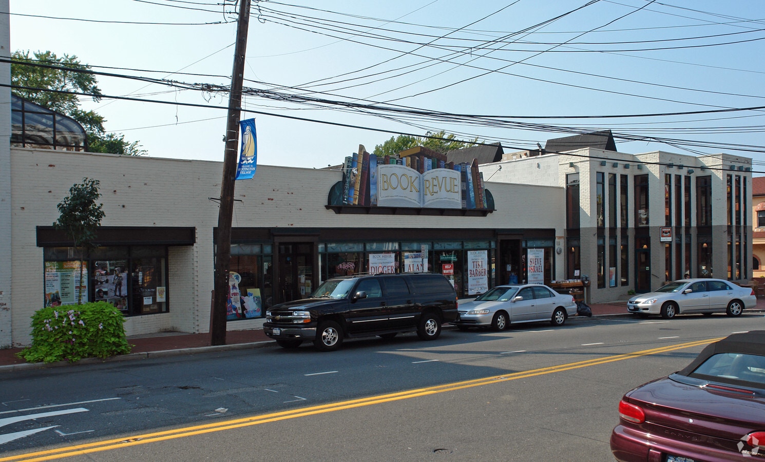 313 New York Ave, Huntington, NY 11743