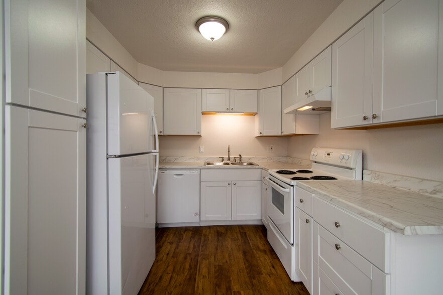 715-719 16th St SW, Loveland, CO for sale - Building Photo - Image 3 of 6