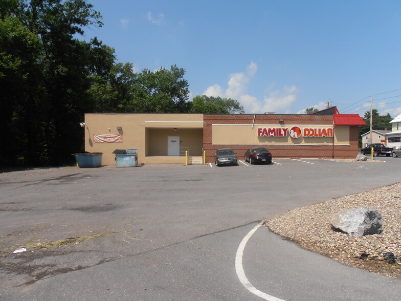 204 S Wausau Rd, Middleburg, PA 17842 - Family Dollar - Middleburg, PA ...