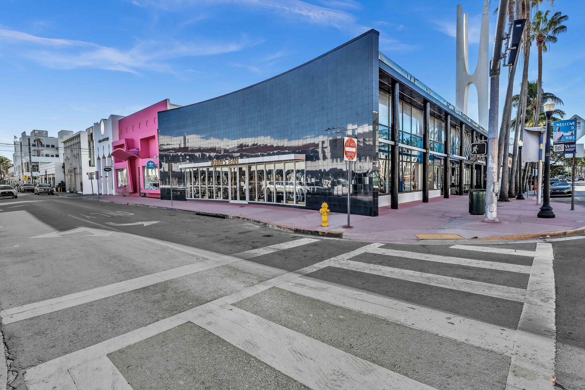 743-755 Washington Ave, Miami Beach, FL for lease Building Photo- Image 1 of 10