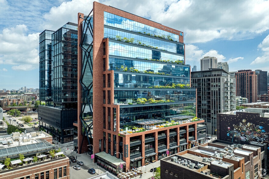 800 W Fulton St, Chicago, IL for lease - Primary Photo - Image 1 of 43