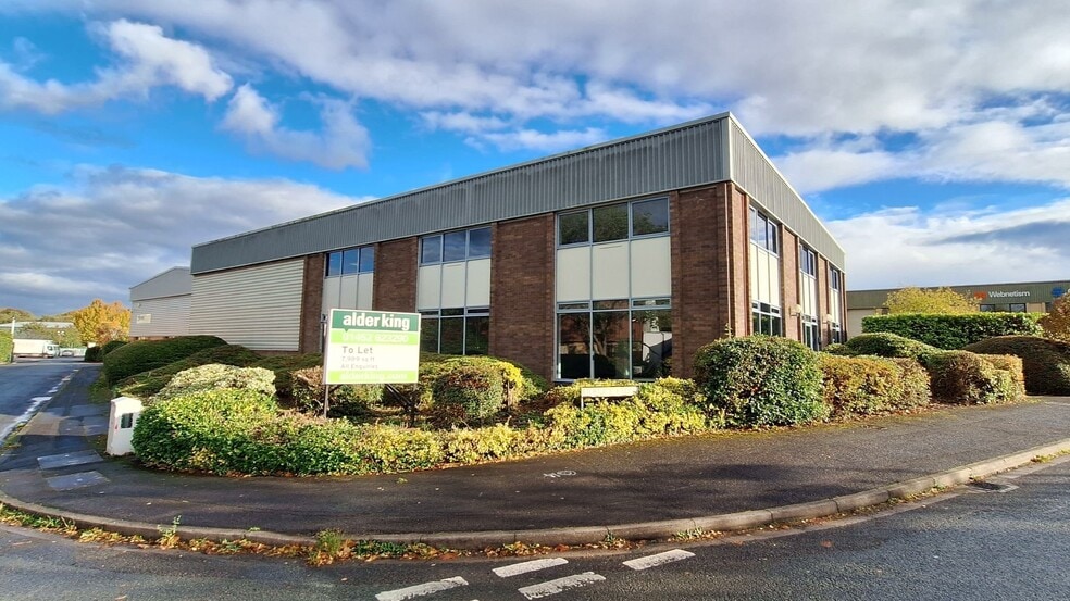 Gloucester Rd, Staverton for lease - Primary Photo - Image 1 of 8