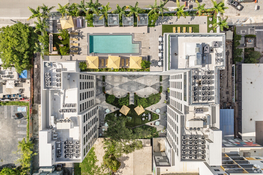 51 NW 28th St, Miami, FL for lease - Aerial - Image 2 of 31