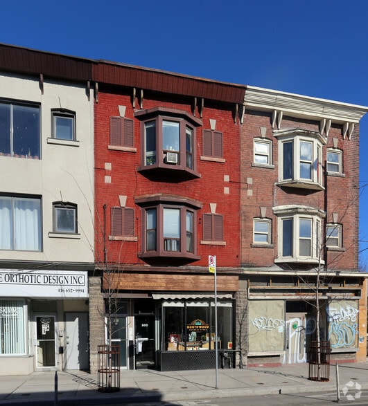 800 Bloor St W, Toronto, ON for sale - Primary Photo - Image 1 of 1