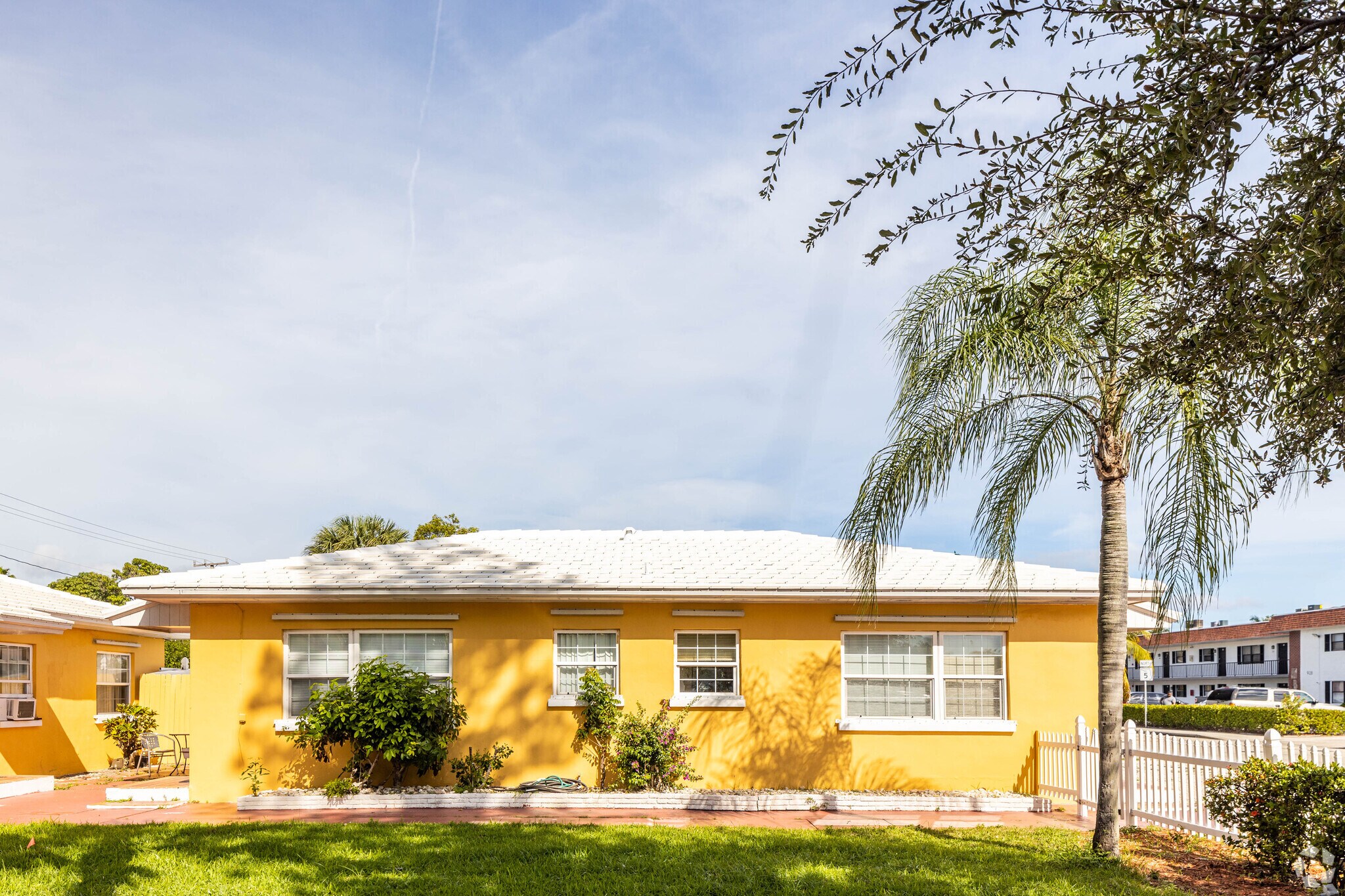 1001 S Federal Hwy, Lake Worth, FL 33460 Multifamily for Sale