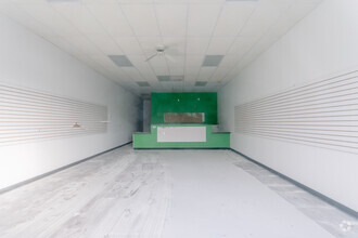 6500-6620 Martway St, Mission, KS for lease Interior Photo- Image 1 of 1