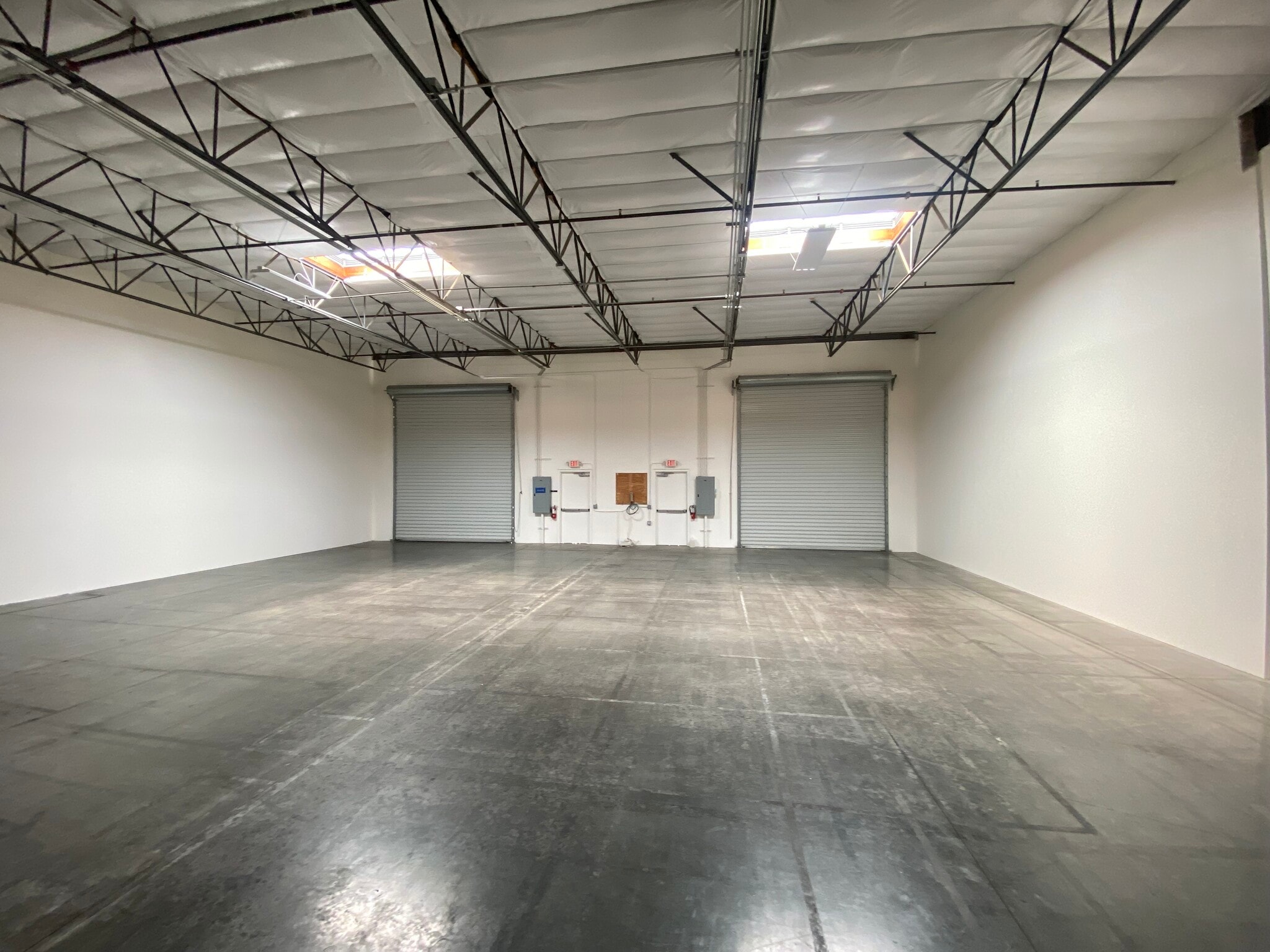 350 E Commercial Rd, San Bernardino, CA for lease Building Photo- Image 1 of 3