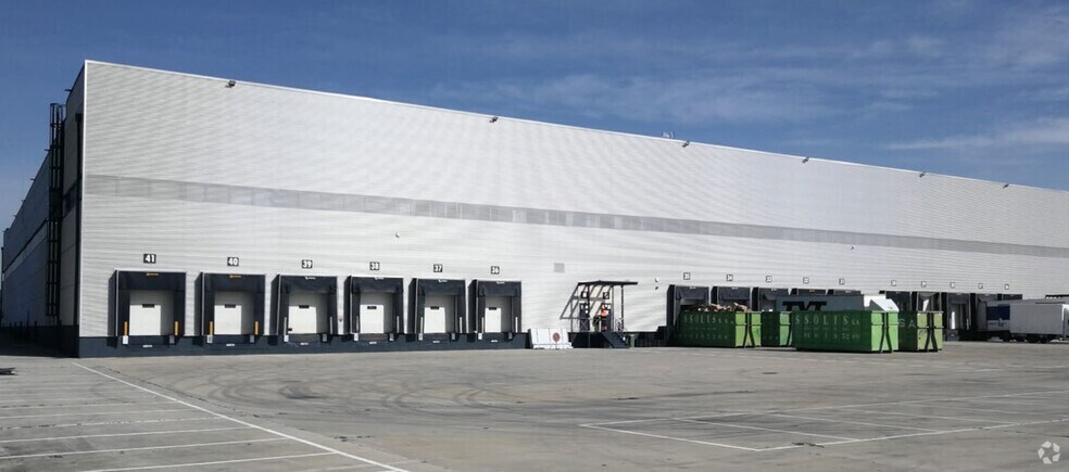 in Alcalá de Henares, Madrid for sale - Interior Photo - Image 1 of 1