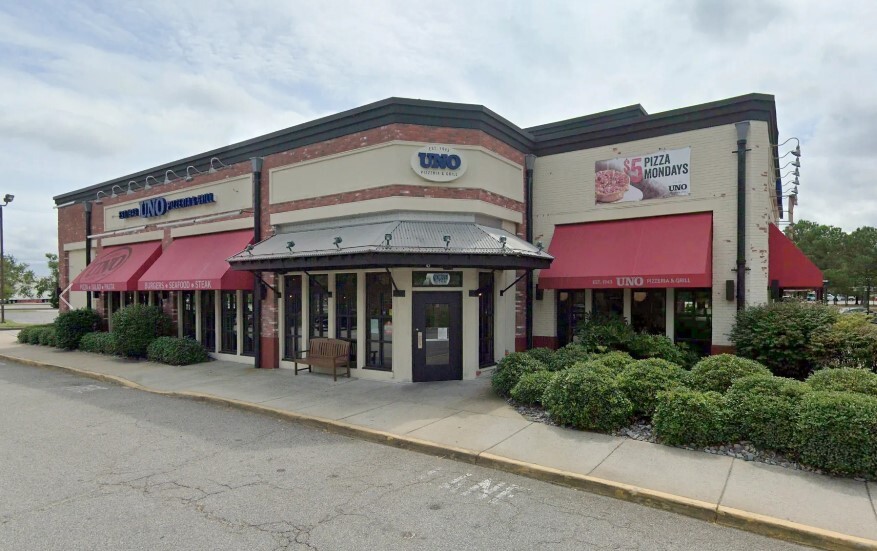 5700 E Virginia Beach Blvd, Norfolk, VA for sale - Building Photo - Image 1 of 4