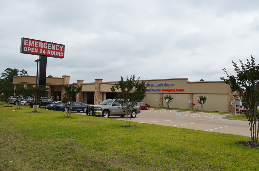 540 Interstate 45 S, Huntsville, TX for lease - Building Photo - Image 2 of 3