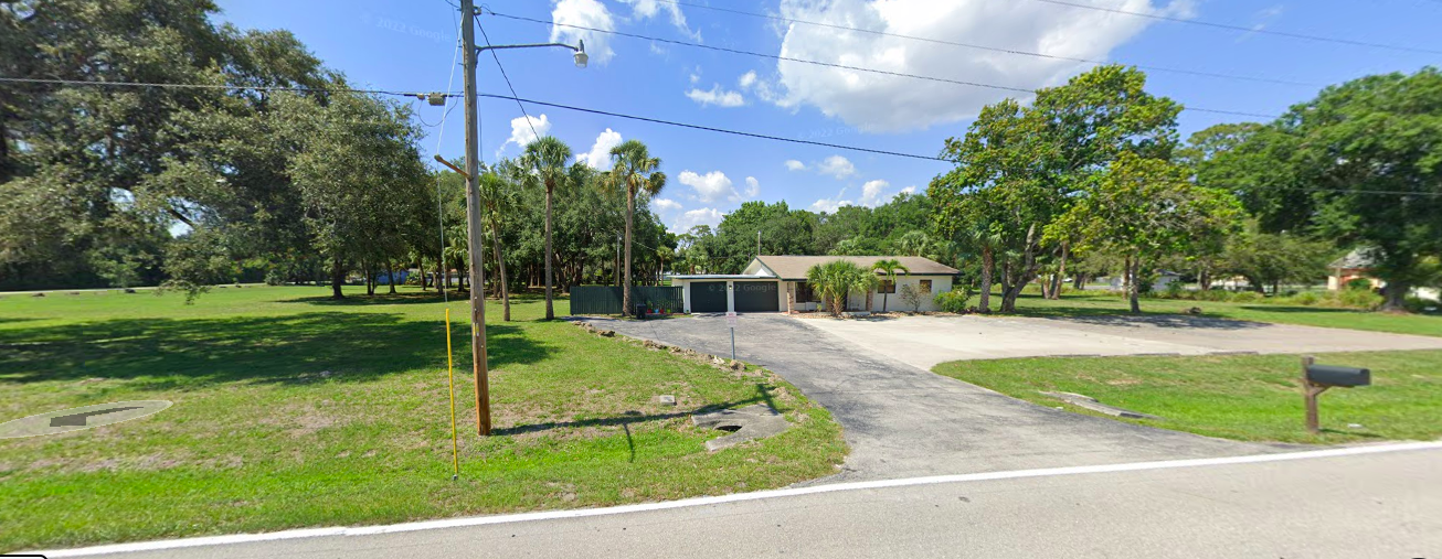 308 Evergreen Rd, North Fort Myers, FL for sale Primary Photo- Image 1 of 6