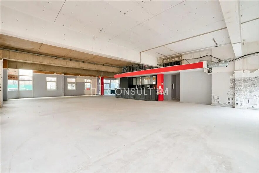 Office in Saint-Cloud for sale - Building Photo - Image 3 of 9