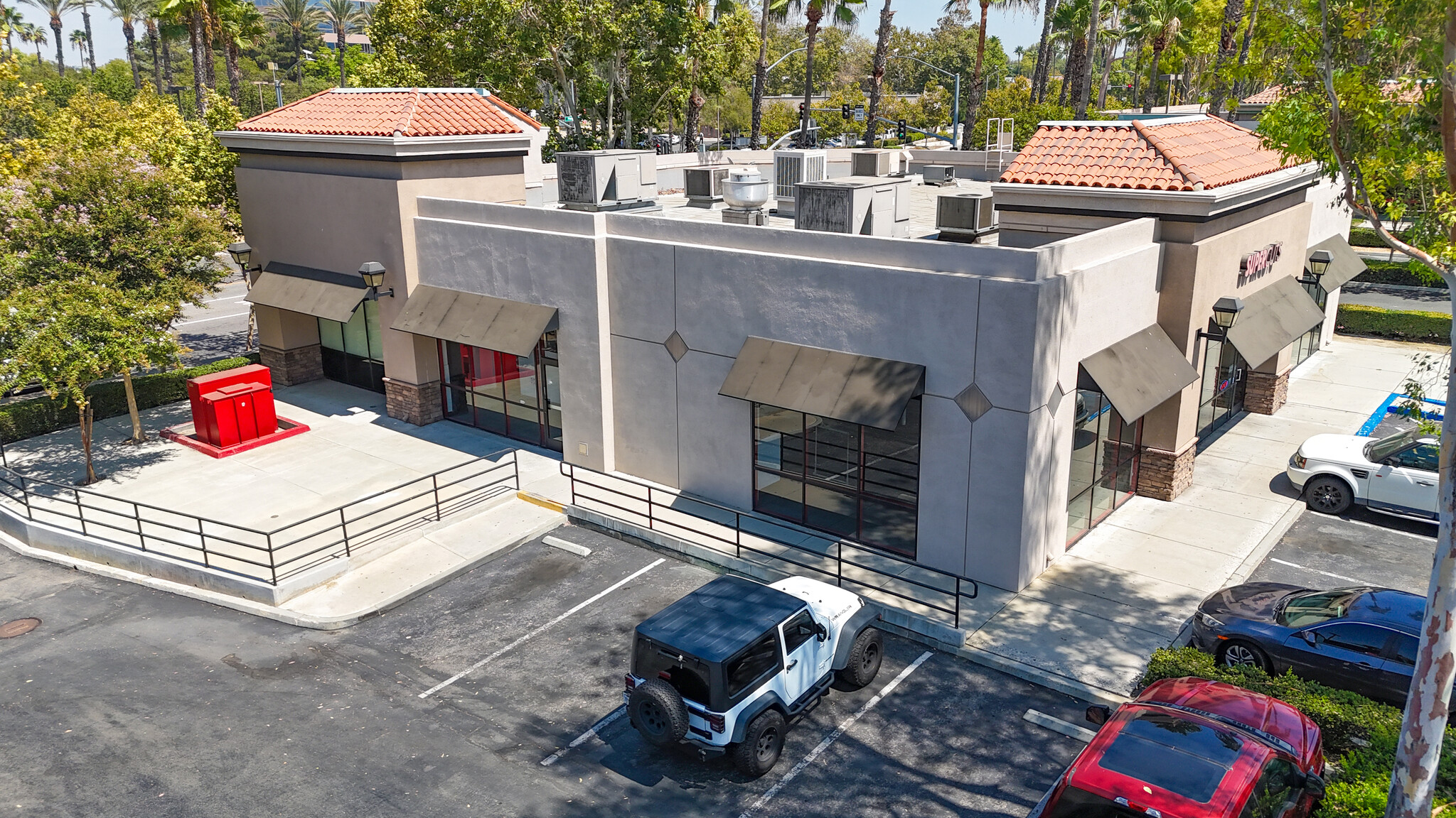 525 E Hospitality Ln, San Bernardino, CA for lease Building Photo- Image 1 of 5