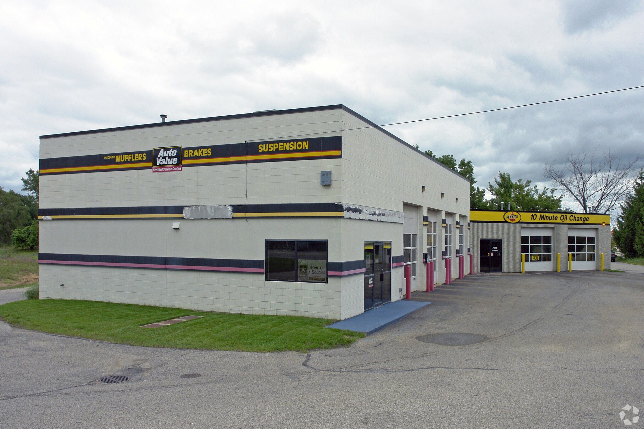 12200 James St, Holland, MI for sale Primary Photo- Image 1 of 1