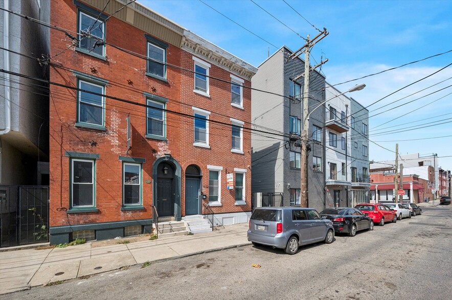 1632 N Willington St, Philadelphia, PA for lease - Primary Photo - Image 1 of 24