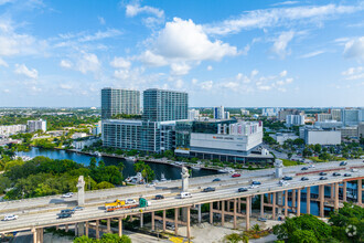 1400 NW North River Dr, Miami, FL - aerial  map view