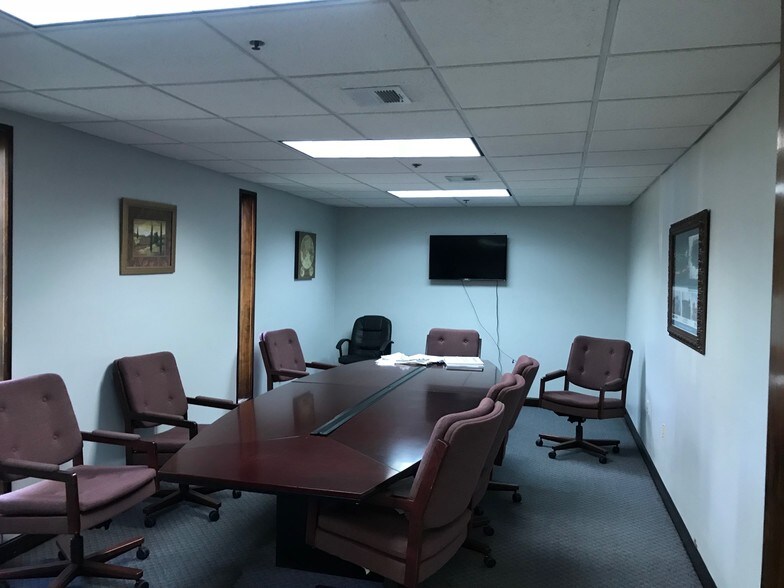 116 Sun N Sand Rd Spartanburg Sc 29303 Loopnet Com 116 Sun N Sand Rd Spartanburg Sc, Office Furniture Spartanburg Sc