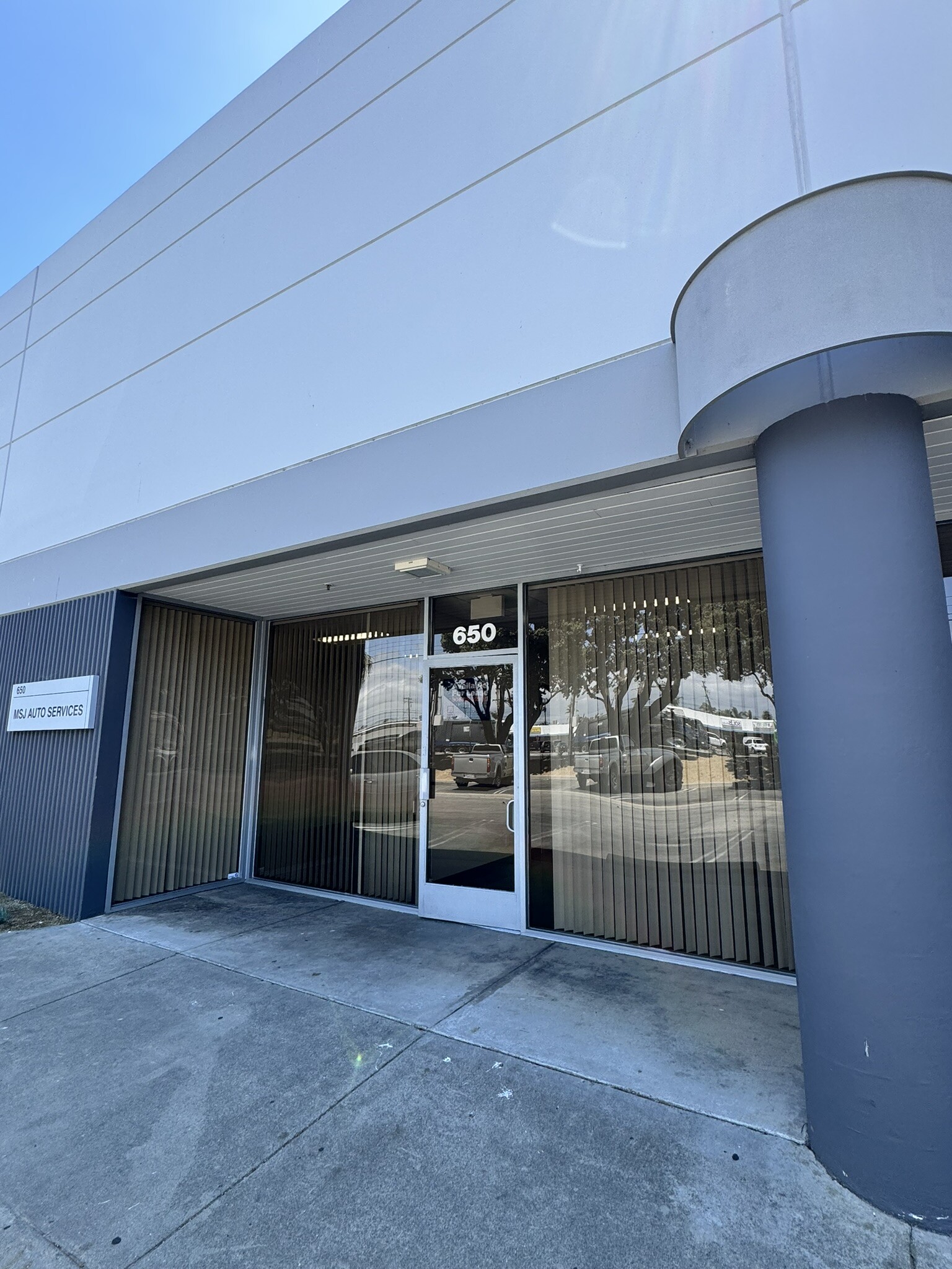 610-760 W Hueneme Rd, Oxnard, CA for lease Building Photo- Image 1 of 9