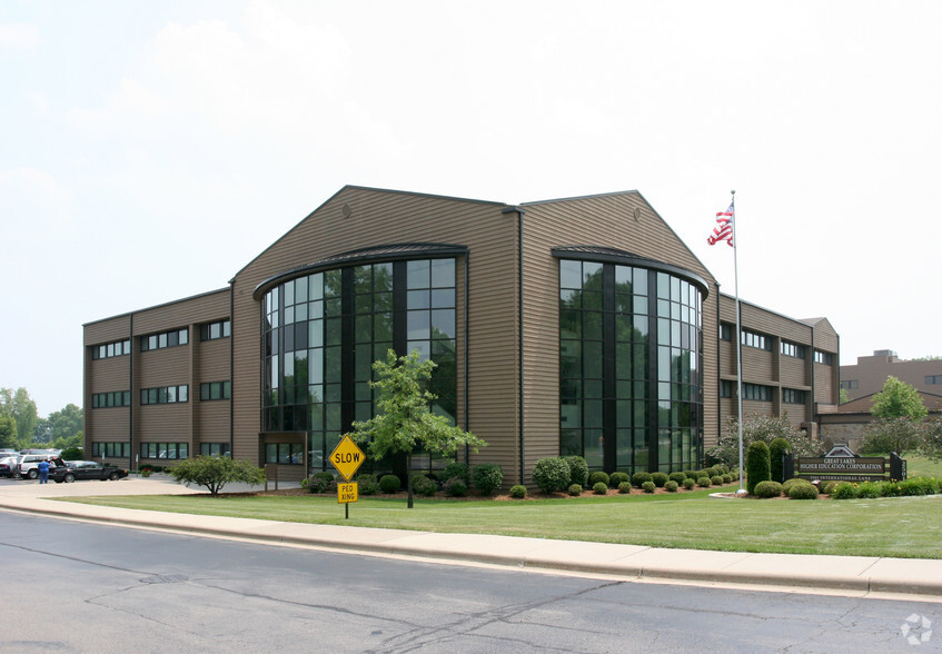 2401-2501 International Ln, Madison, WI for sale - Building Photo - Image 1 of 3