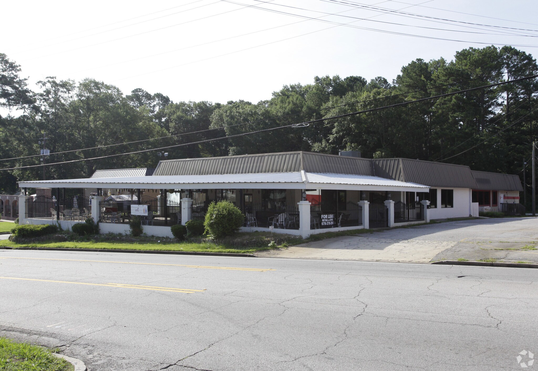 1022 Maple St, Carrollton, GA for sale Primary Photo- Image 1 of 1