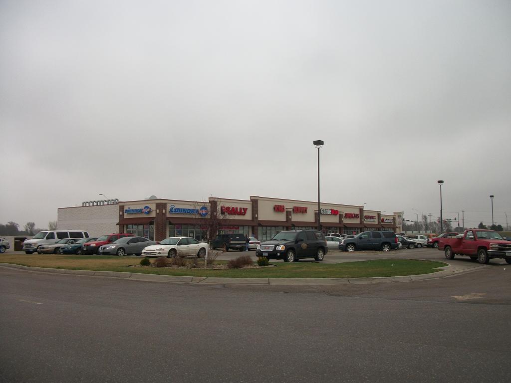 4103 Osborne Dr W, Hastings, NE for lease Building Photo- Image 1 of 3