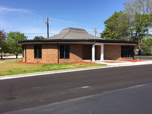 206 E Broad St, Winder, GA for sale - Primary Photo - Image 1 of 1