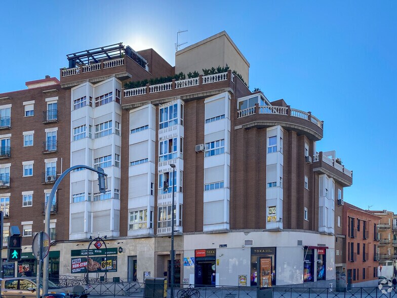 Calle San Cipriano, 44, Madrid, Madrid for lease - Primary Photo - Image 1 of 3