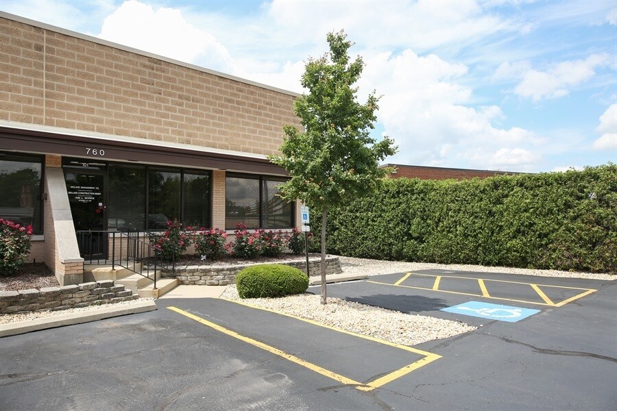 760 N Frontage Rd, Willowbrook, IL for sale Building Photo- Image 1 of 1