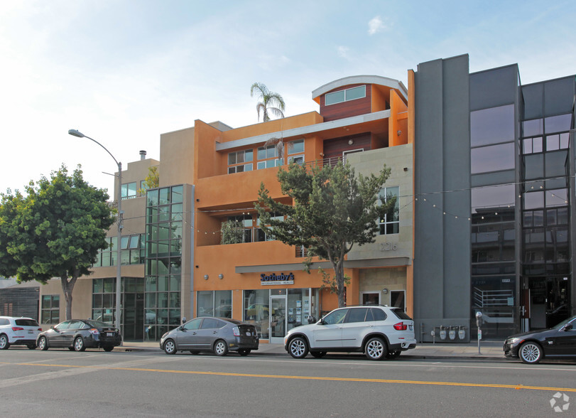 2216 Main St, Santa Monica, CA for lease - Building Photo - Image 2 of 20