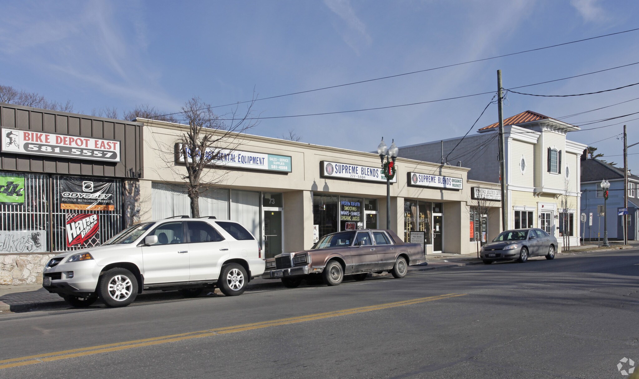 6773 W Main St, East Islip, NY 11730 Retail for Sale