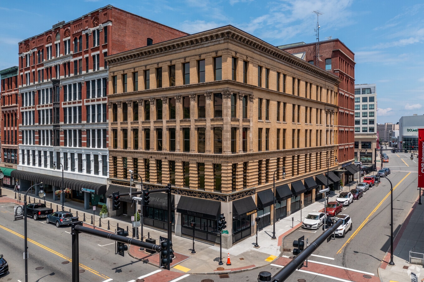 250 Commercial St Worcester Ma 01608 The Winsor Building Loopnet Com