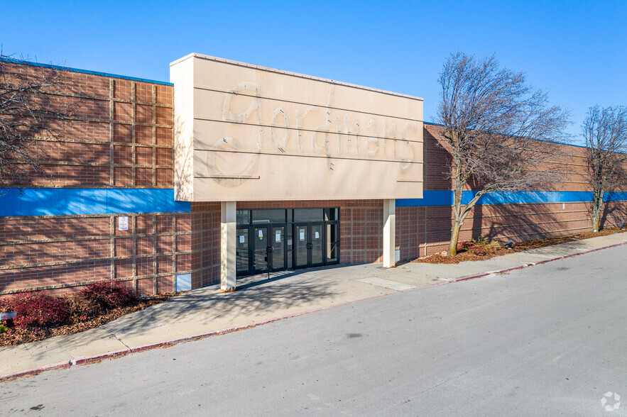 13500 40 Hwy, Independence, MO for sale - Building Photo - Image 3 of 7