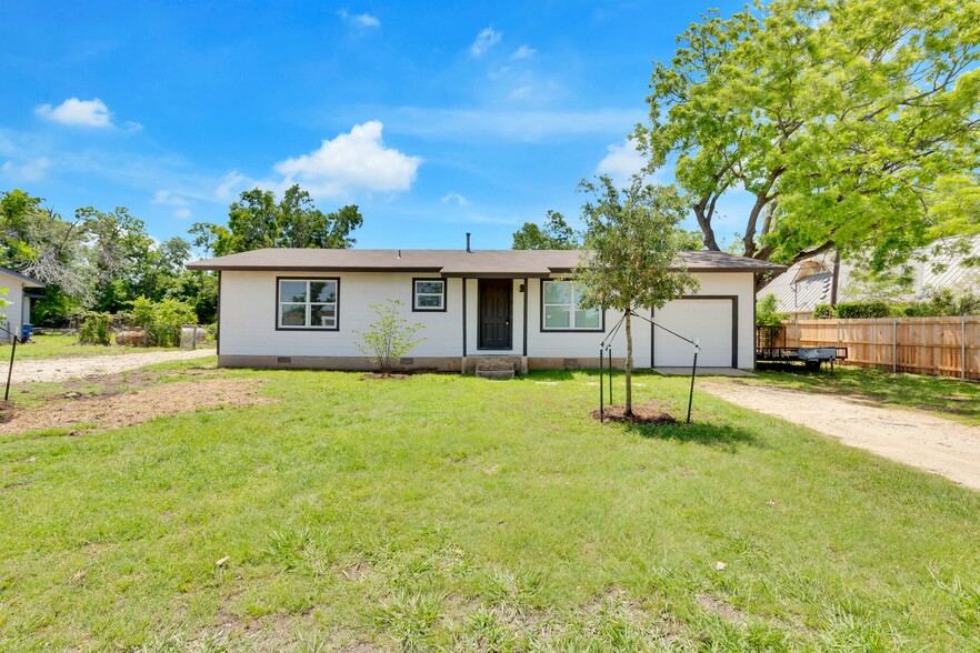 12202 Pecan St, Austin, TX for sale - Building Photo - Image 1 of 1