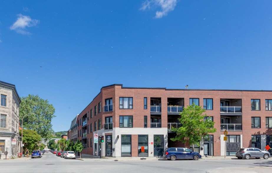 4325 Rue Saint-Jacques, Montréal, QC for sale - Building Photo - Image 3 of 16